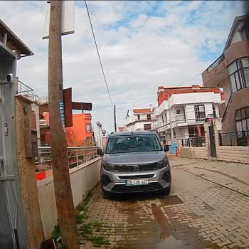 Arka Kamera Arızası Ve Summit'ten Cevap Almama