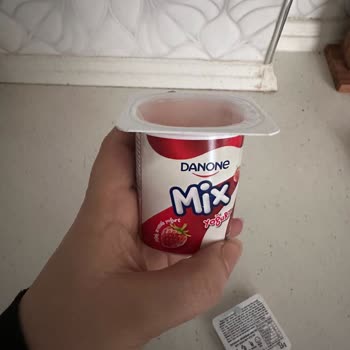 Danone Mix Yoğurdunda Yarım Dolu Kapaklar Çocuğumun Beslenmesini Tehlikeye Atıyor