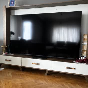 Alınan 86 İnç LG TV'de Ekran Çizgileri Ve Ses Cızırtısı, Hemen Değişim Talebi