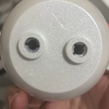 Karaca Züccaciye Malzeme Dayanmadı ve Direkt Deforme Oldu