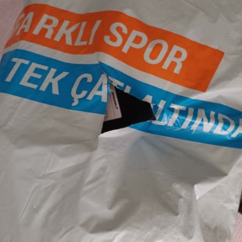 Decathlon'da Montun Özensiz Paketlenmesi Ve Hasarlı Kargo