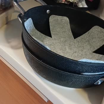 Kaplaması Soyulan Tencere Seti Sağlık Riski Oluşturuyor, Garanti Süresi Nedeniyle Şikayet