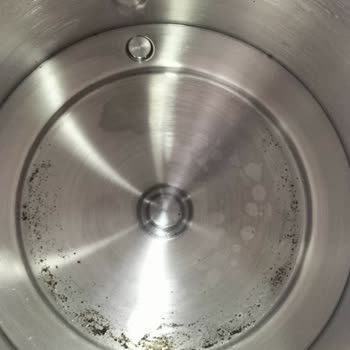 Royaltea Çay Makinesinde Sürekli Paslanma Sorunu Ve İade Talebi