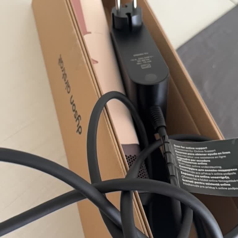 Dyson Airstrait Satın Alımında Saklama Çantası Eksikliği