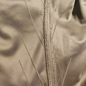 Yanlış Bilgilendirmeyle Satılan Rüzgarlık Ve Diğer Ürünlerdeki Kalite Sorunları