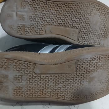 Çocuk Ayakkabısının Sürede Tabanda Açılması Mağaza Tarafından Üretim Kaynağı Değil Olarak Red Edildi