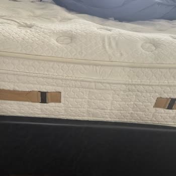 Garanti Kapsamında Yatağın Kenarında Çökme Ve Cevapsız Müşteri Hizmeti