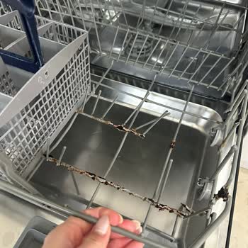 Silverline Bulaşık Makinesinde Sepet Paslanması Ve Yetersiz Servis Çözümü