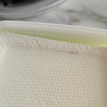 Sütaş Beyaz Peynirde Kıl Çıktı: Hijyen İhlali Ve Güven Kaybı