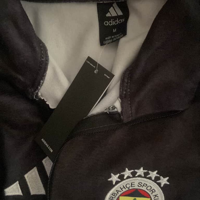 Yanlış Beden Hırka Gönderildi Ve İletişim Cevapsız