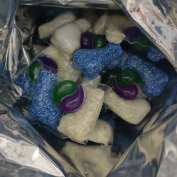 Bingo Kapsül Deterjanı Turuncuya Dönmüş