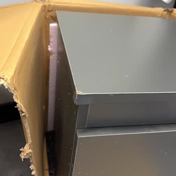 Hasarlı Dolap Ve Çalışmayan Manyetik Kartlar İçin Tam Değişim Ve İade Talebi