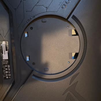 Asus ROG Monitörümde Sürekli Çözülmeyen Arızalar Ve Değişim İsteği