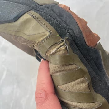 Salomon Ayakkabısında Kısa Sürede Deformasyon, Yırtılma Ve Garanti Reddi