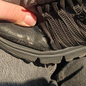 Skechers Outdoor Waterproof Ayakkabının Tabanı Açıldı, Değişim Talebi Reddedildi