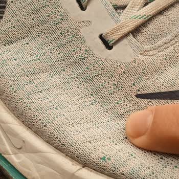 Nike Mağazası Kusurlu Ayakkabı İadesini Reddetti, Tek Çözüm Mağaza Hediye Kartı