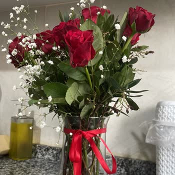 Siparişte 25 Gül Yerine 7 Gül Gönderildi Ve 3.400 TL İade Talebi