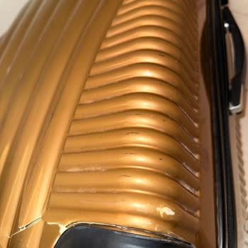 Türk Hava Yolları Bagaj Hasarı İçin Yeni Valiz Talebi