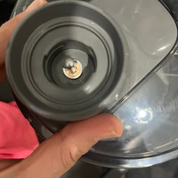 Karaca Züccaciye Tarafıma Herhangi Bir Geri Dönüş Yapılmadı