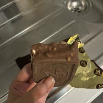 Yarım Kalan Magnum Sandviç Badem Siparişiyle Mağdur Oldum