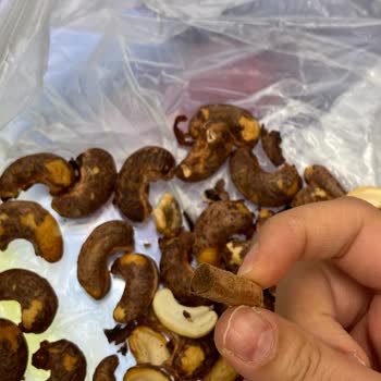 Pınar Kuruyemiş Kabuklu Kaju'da Sigara İzmariti Ortaya Çıktı