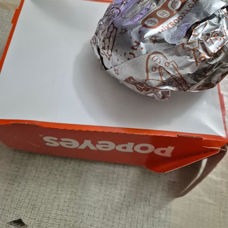 Yanlış Sipariş Ve Yetersiz Çözüm İçin Tam İade Talebi