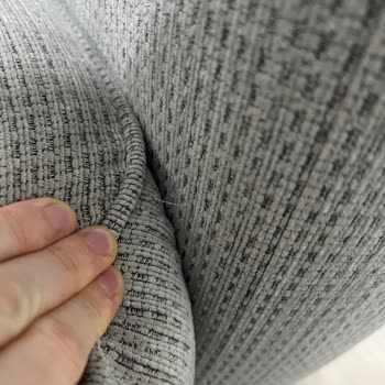 Sipariş Edilen L Koltuk Yerine Teşhir Ürün Teslim Edildiği İçin Tam İade Talebi