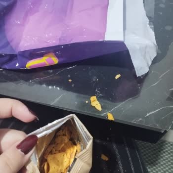 Gratis Siparişimde Ürünler Patlamış Ve Ezilmiş Şekilde Teslim Edildi