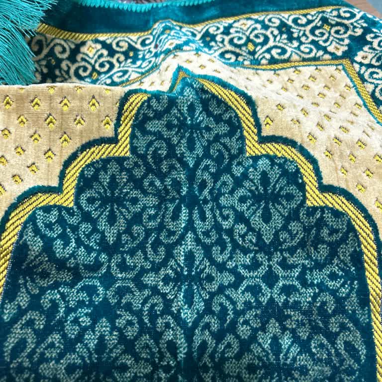 Kalpli Eş Seccadesi Yerine Düz Seccade Gönderildi, İptal Ve İade Talebi