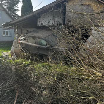 Citroen C4'te Ön Airbaglerin Açılmaması Ölümcül Güvenlik Açığı