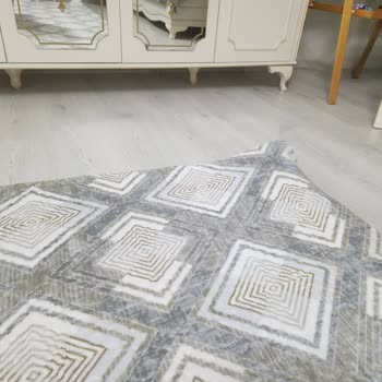 Ayıplı Halı İadesi Reddi Ve Tüketici Haklarının İhlali