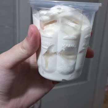 Ödediğimiz Soslu Dondurma Yerine Sadece Sade Dondurma Geldi, Müşteri Hizmetine Ulaşılamadı