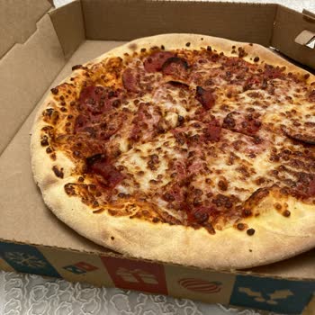 Yanmış Sucuklu Pizza İçin Açıklama Ve Özür Talebi