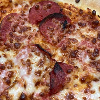 Yanmış Sucuklu Pizza İçin Açıklama Ve Özür Talebi