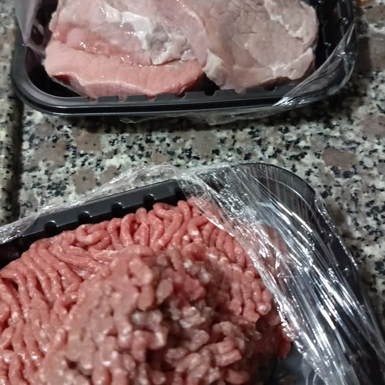 Bozulmuş Et Ve Soğuk Zinciri Sorunu Nedeniyle Üç Gün Mağduriyet