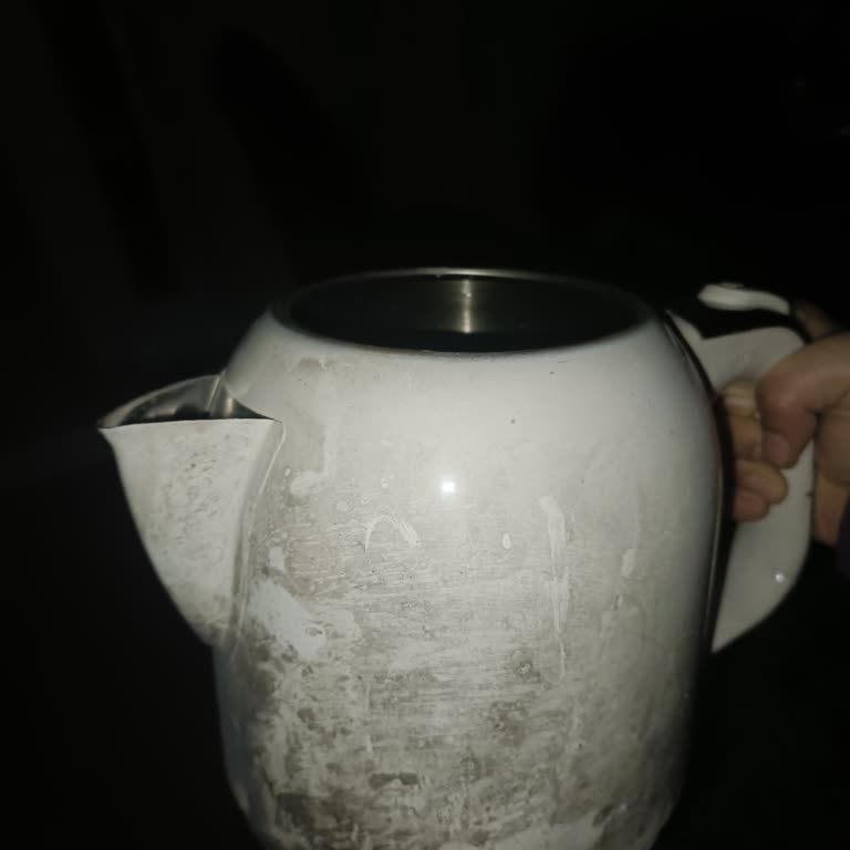 Karaca Züccaciye Evimde Oluşan Maddi Zararın Eksiksiz Şekilde Karşılanmasını Talep Ediyorum