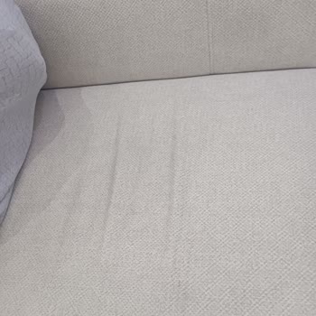 İstikbal Koltuklarda Leke Ve Deforme Sorunu, İade Hakkı Talebi