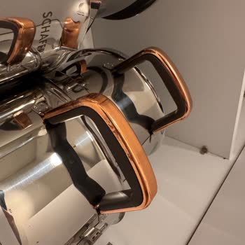 Schafer Çelik Tencere Setinde Kulpların Renk Atması Ve Deformasyonu