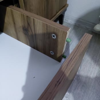 Sakarya Aksu Çarşı'dan Alınan Mobilyalarda Kapak Sorunu Ve İade Talebi