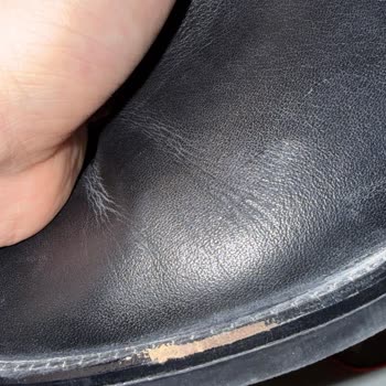 Deri Botun Hızlı Bozulması Ve 6 Aylık Garanti Hakkının Mağaza Tarafından Reddedilmesi