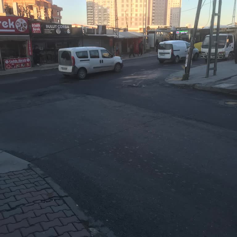 İstanbul Başakşehir'de 20 Gün Süren İnternet Kesintisi Ve Kablo Kopması