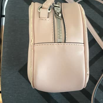 Garantili Calvin Klein Çanta Derisi Hızla Soyuluyor Boyner'den Cevap Yok