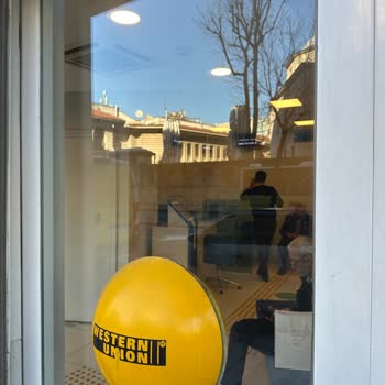 Şişli Şubesindeki Arızalı Bankamatik Ve Saygısız Personel