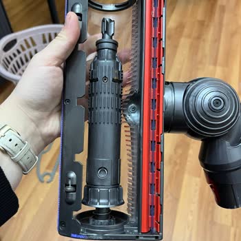 Dyson V12 Süpürge Başlığı İçin Ücretsiz Tamir Ve Destek Talebi