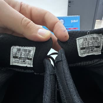 Sağ Tek Ayakkabının Tabanı Yüksek Sol Tekte Düşük Olması Nedeniyle Değişim Talebi