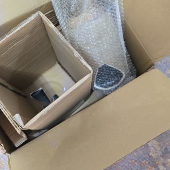 Kırık Vazo, Yetersiz Paketleme Ve Cevapsız Müşteri Hizmetleri