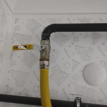 Ödenen Doğalgaz Açılmadı, Bebeği Olan Aile Acil Yardım İstiyor