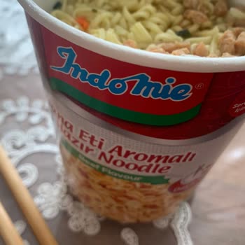 İndomie Noodle’da İnsan Saçı Bulunması Ve Hijyen İhlali