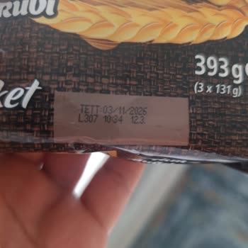 Eti Burçak Bisküvi İçinde Kıl Benzeri Cisim