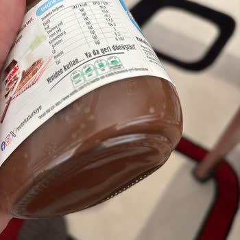 Nutella Cam Kavanozunda Küflenme Ve Sağlık Endişesi Nedeniyle Değişim Talebi